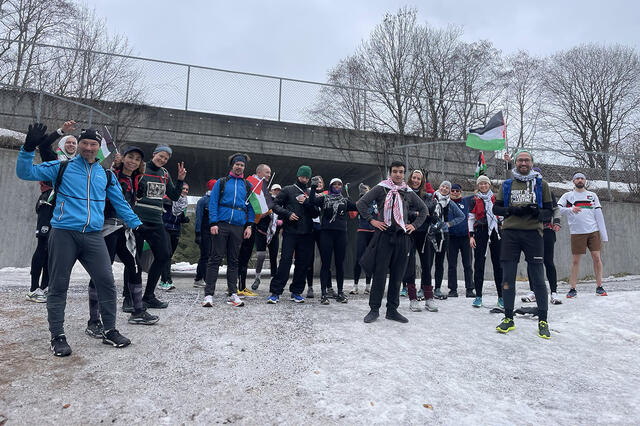 Deltakerne er klare til start i Holmenkollen. (Foto: Run for Palestine)