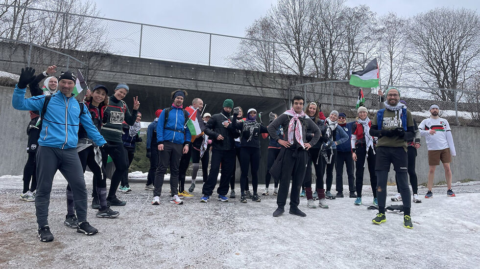 Deltakerne er klare til start i Holmenkollen. (Foto: Run for Palestine)