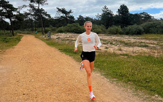 Vil tilbake: Frida Byfuglien ser fram mot 2025-seongen og at hun igjen kan løpe glad og smertefri. (Foto: privat)
