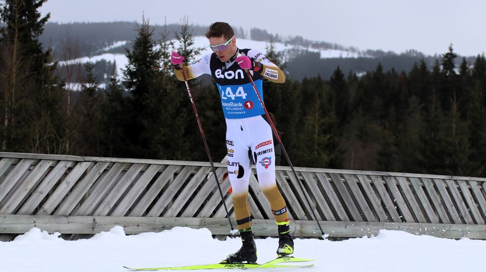 Eirik Sverdrup Augdal i den første bakken på det som skulle bli hans store dag. (Foto: Rolf Bakken)