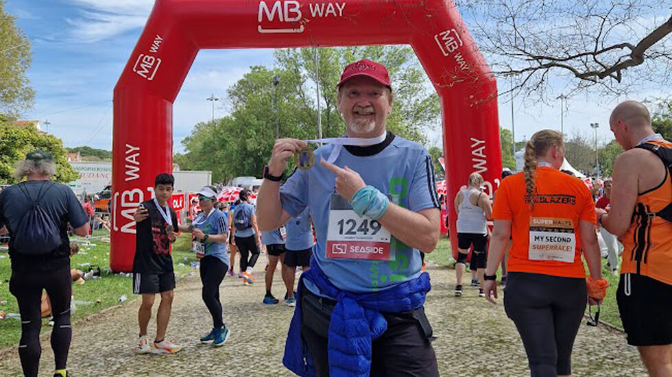 For en uke siden, søndag 17. mars, gjennomførte Johnny Thomassen Lisboa halvmaraton, som er hans favorittløp. (Alle foto: privat)