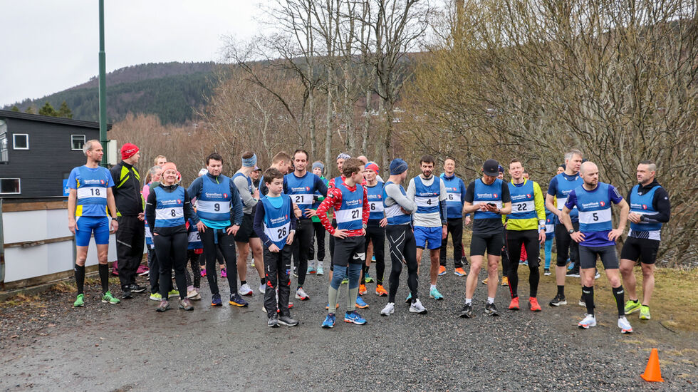 Klare til start. Foto Jan Sylte / Volda i vinden IL.