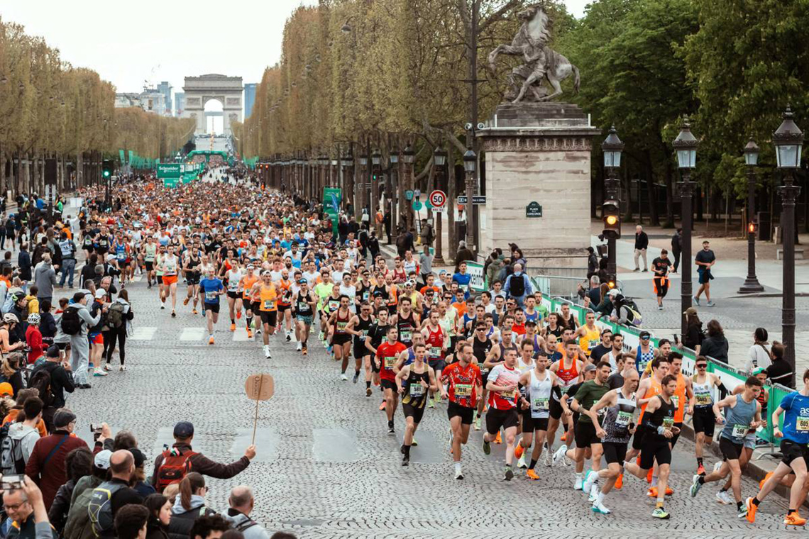 Det ble etiopisk dobbeltseier under Paris Maraton i helgen. (Foto: Schenider Electric Paris Marathon)
