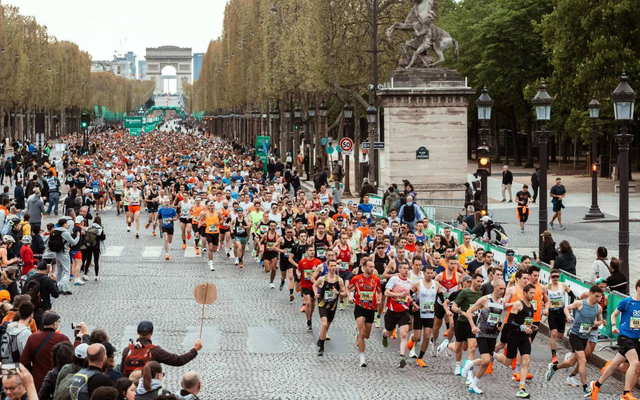 Det ble etiopisk dobbeltseier under Paris Maraton i helgen. (Foto: Schenider Electric Paris Marathon)
