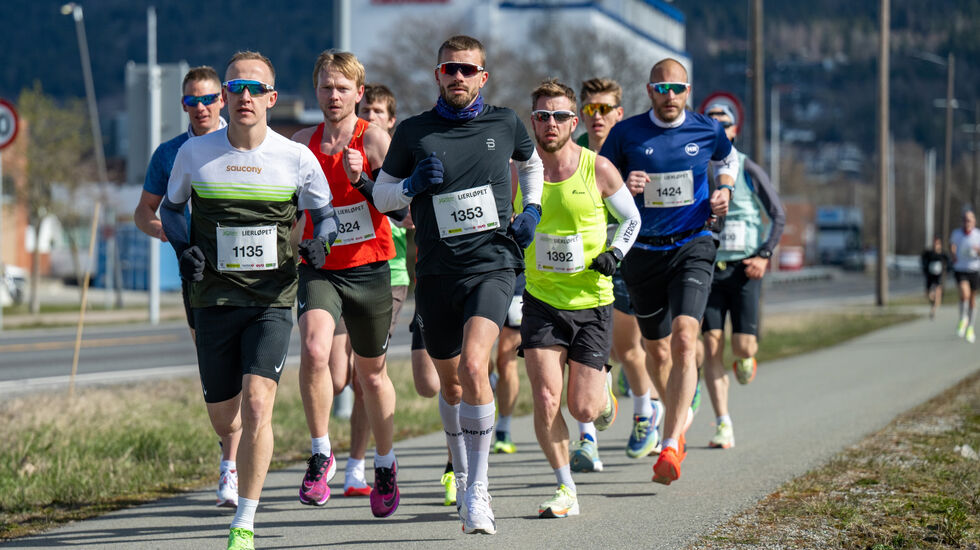 Et 10-kilometerstog. (Foto: Samuel Hafsahl)