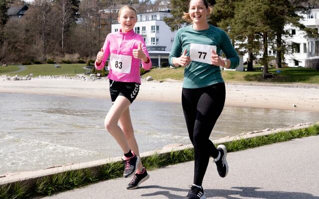 Fevik halvmaraton har også et 5 km, som går i smukke omgivelser