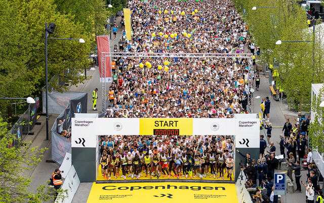 Starten i fjor: 10164 av ca. 11000 startende kom i mål i 2023. I år blir det mange flere. (Foto: arrangøren)