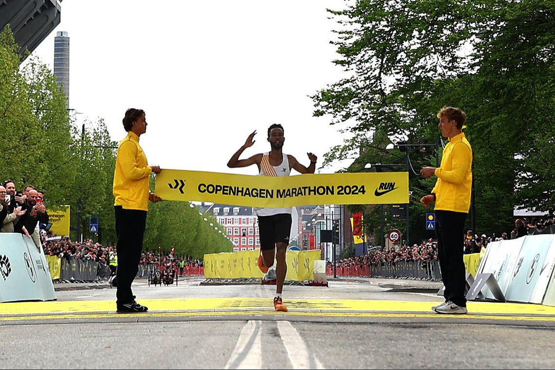 Abdi Gelelchu fra Bahrain vinner København Maraton på tiden 2:09:11. (Foto: arrangør)