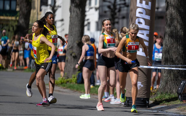 4485 lag fullførte Holmenkollstafetten i år. (Alle foto: Samuel Hafsahl)