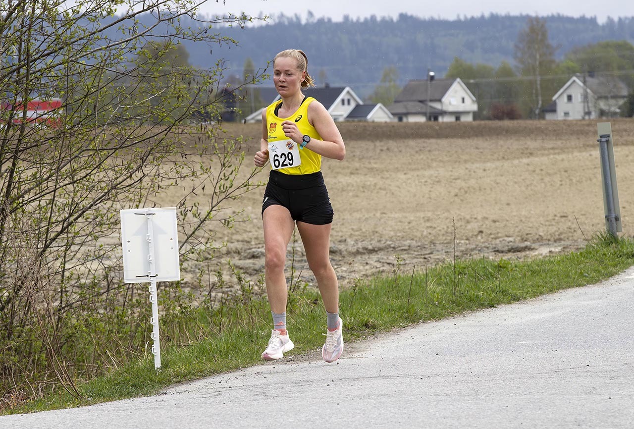 Kristina Hjulstad fra BUL løp 5 kmk på 20.39.jpg