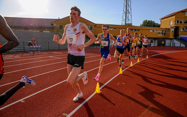 Her er frå eit tidlegare Arne Risa Classic-stemne. Marius Vedvik stiller også i år. (Foto: Arne Dag Myking)