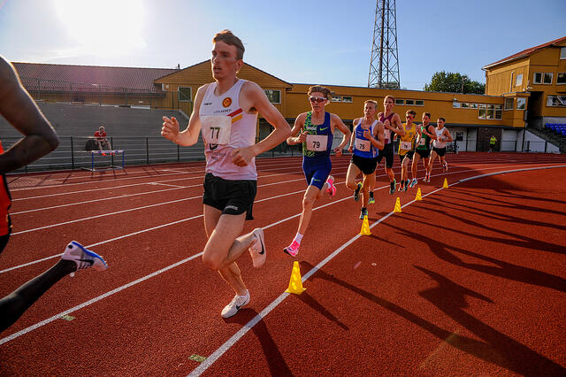 Her er frå eit tidlegare Arne Risa Classic-stemne. Marius Vedvik stiller også i år. (Foto: Arne Dag Myking)