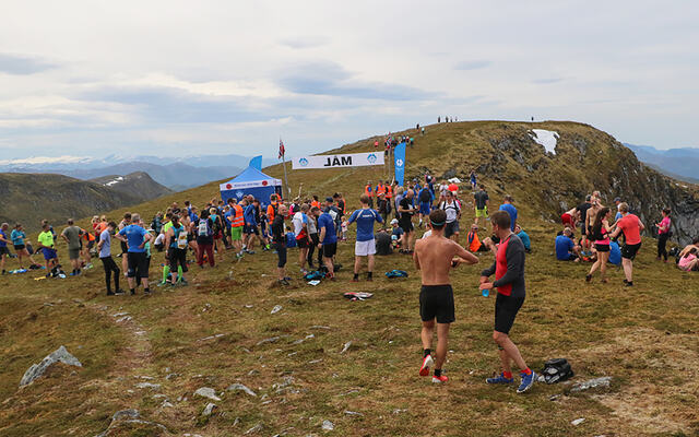 Blåfelden Opp - Fra toppen. (Foto: Arrangøren)