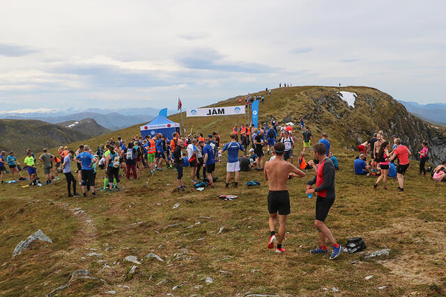 Blåfelden Opp - Fra toppen. (Foto: Arrangøren)