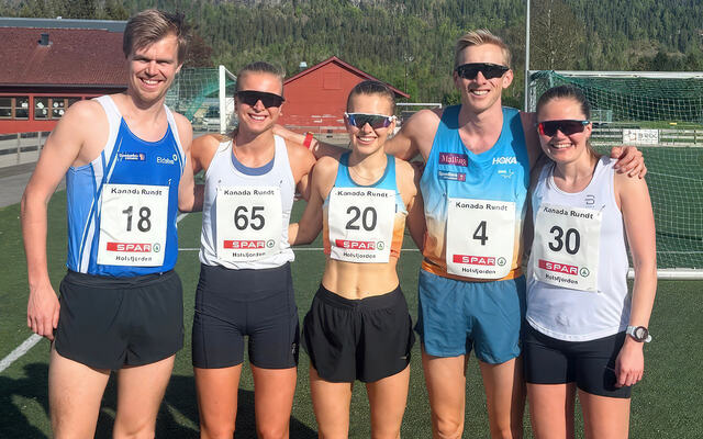 To nye løyperekordholdere. Selma Løchen Engdahl (20) og Even Brøndbo Dahl (4). Sigurd Ruud Skjeseth (18) ble nummer tre. Hilde Brennskag (65) tok seieren på 12 km og Hanne Eggereide (30) ble nummer fire på 6 km. (Foto: Erik Lomås)
