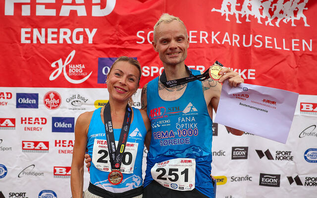 Kjæresteparet Leni Økland og Bjørn Tore Kronen Taranger var de beste på 10 km. (Alle foto: Arne Dag Myking)