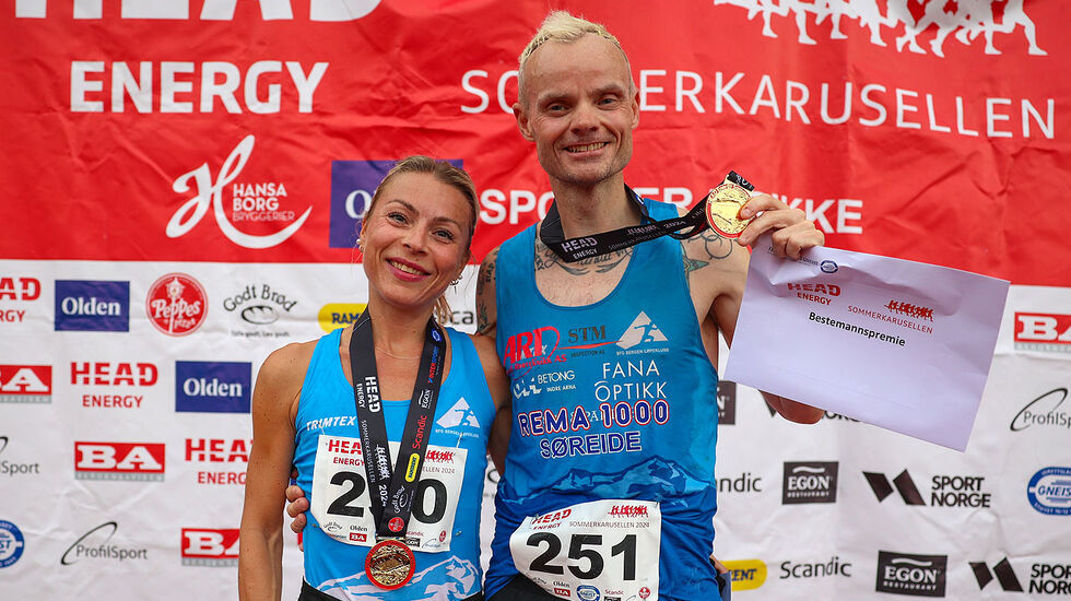 Kjæresteparet Leni Økland og Bjørn Tore Kronen Taranger var de beste på 10 km. (Alle foto: Arne Dag Myking)