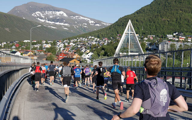 For 34. gang ble Midnight Sun Marathon arrangert i Tromsø. (Alle foto: Zoltan Tot)