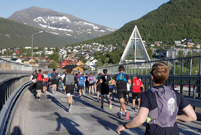 For 34. gang ble Midnight Sun Marathon arrangert i Tromsø. (Alle foto: Zoltan Tot)