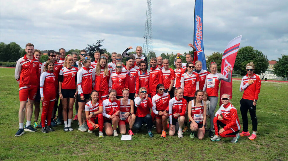 Bratsberg IL vant både dameklassen og Mixklassen under St. Olavsloppet 2024. (Foto: St. Olavsloppet på Facebook)