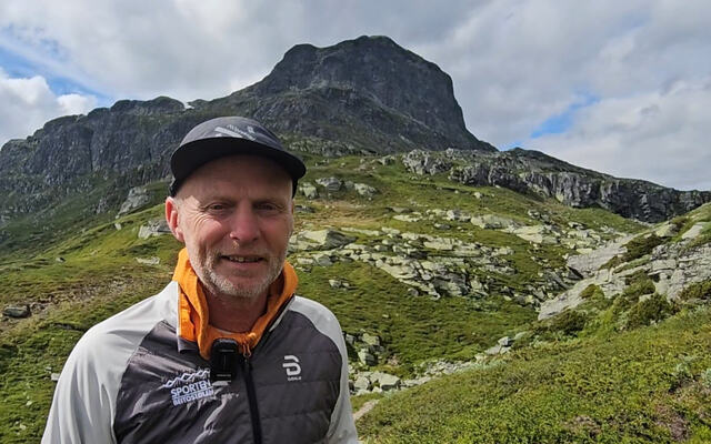 Arrangør i Øystre Slidre IL, Kjell. B. Melbybråten (bildet), ønsker alle hjertelig velkommen til en sporty og hyggelig dag i fjellet!