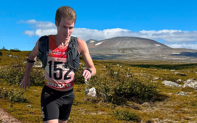 Piera Tobiassen var best av herrene opp til toppen. Dette bildet er montert. (Foto: Heidi Anita Eriksen / Montasje: Tom-Arild Hansen)