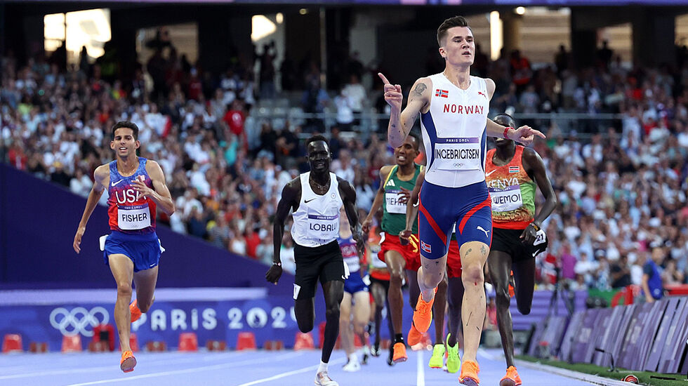 – Han reiser fra hele verden her Jakob Ingebrigtsen. Han er så suveren at det ikke er mulig. Han smadrer dem sønder og sammen og får sin revansje, utbrøt Jann Post på NRK da Jakob gikk i mål. (Foto: World Athletics)