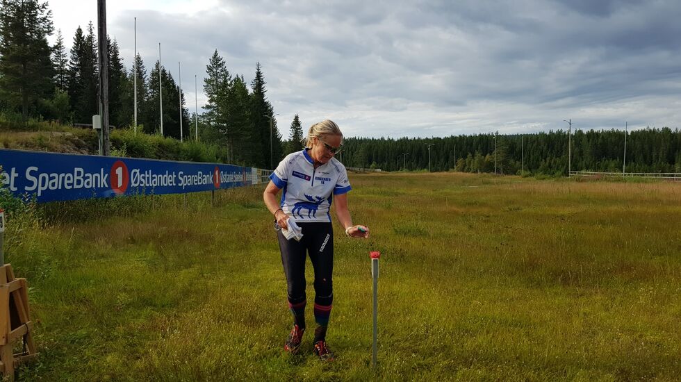 Anne Marit Bordal i mål på sin 4,5 km på Gåsbu. (Foto: Stein Arne Negård)