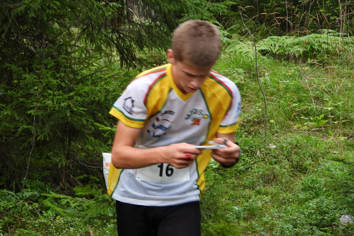 Odin Øysteinson Østby nr 1 H15-16