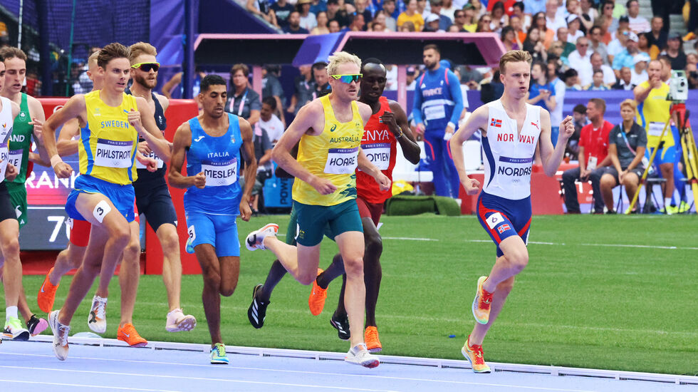 Oliver Hoare, Ossama Meslek og Samuel Philström var tre av dei som måtte springe den tunge ruta via oppsamlingsheat. Ingen av dei kom seg til finalen. Her ser vi dei i forsøket. (Foto: Geir-Owe Fredheim - Team Norway)
