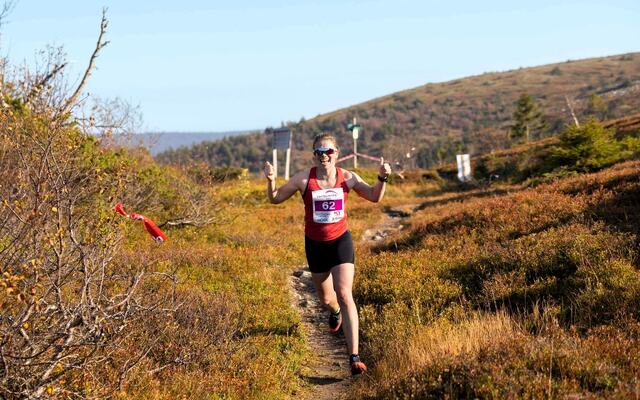 Ida Oline Talåsen kunne stråle om kapp med sola som vinner på 13 km i Trysilfjellet lørdag. (Foto fra Trysilrypas facebookside)
