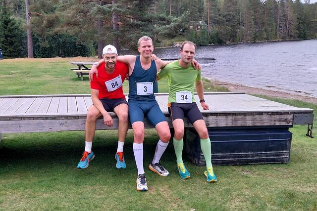 De tre beste i Bæreiarunden i kronologisk rekkefølge (fra høyre): Henrik Nilsson, Jarle Marvik og Martin Nygaard. (Foto fra Kongsvingerkarusellens facebokside)