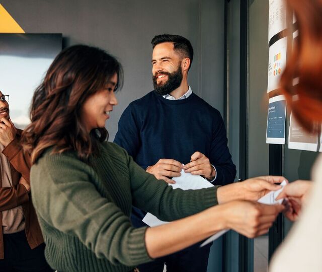 CSRD og ESRS: Hvordan forberede din bedrift for strengere bærekraftsrapportering i 2024 og 2025?