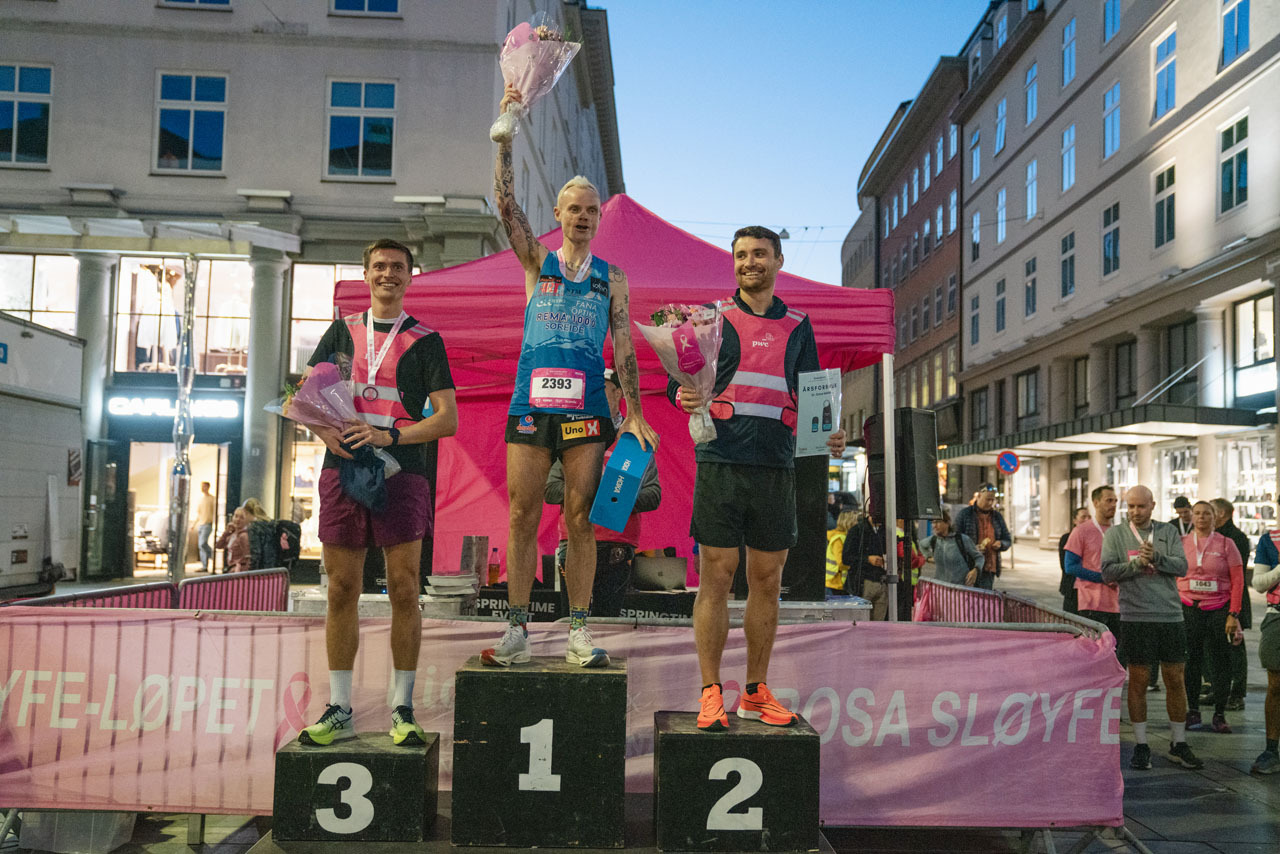 Rosa sløyfe-løpet 2024_Foto Veronika Stuksrud - Fotova_060.jpg