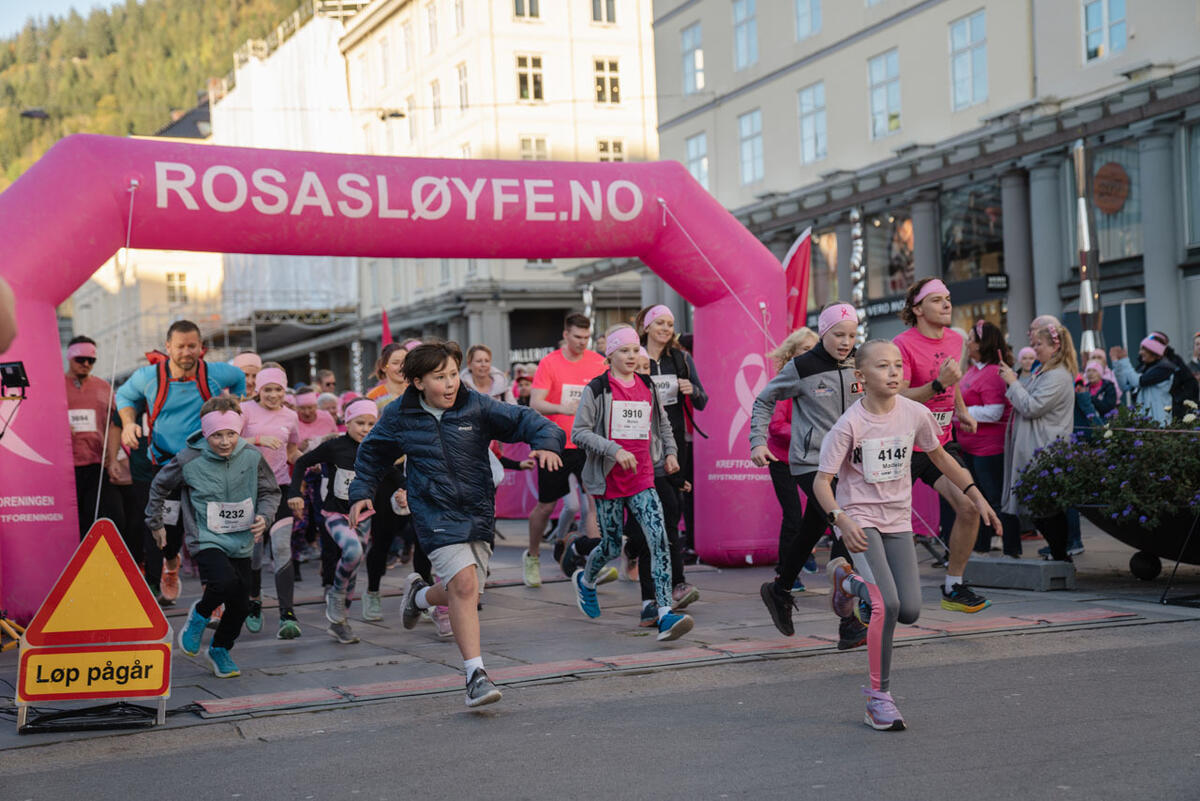Rosa sløyfe-løpet 2024_Foto Veronika Stuksrud - Fotova_007