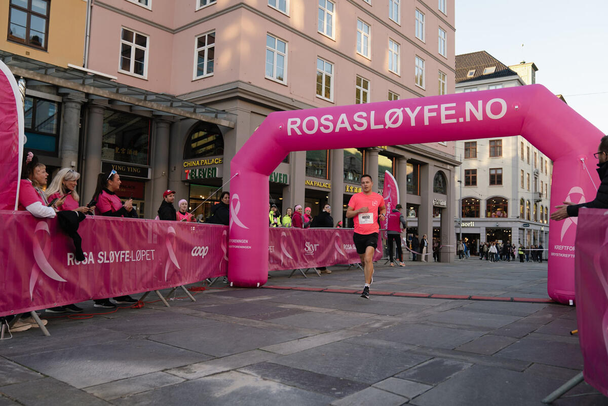 Rosa sløyfe-løpet 2024_Foto Veronika Stuksrud - Fotova_010