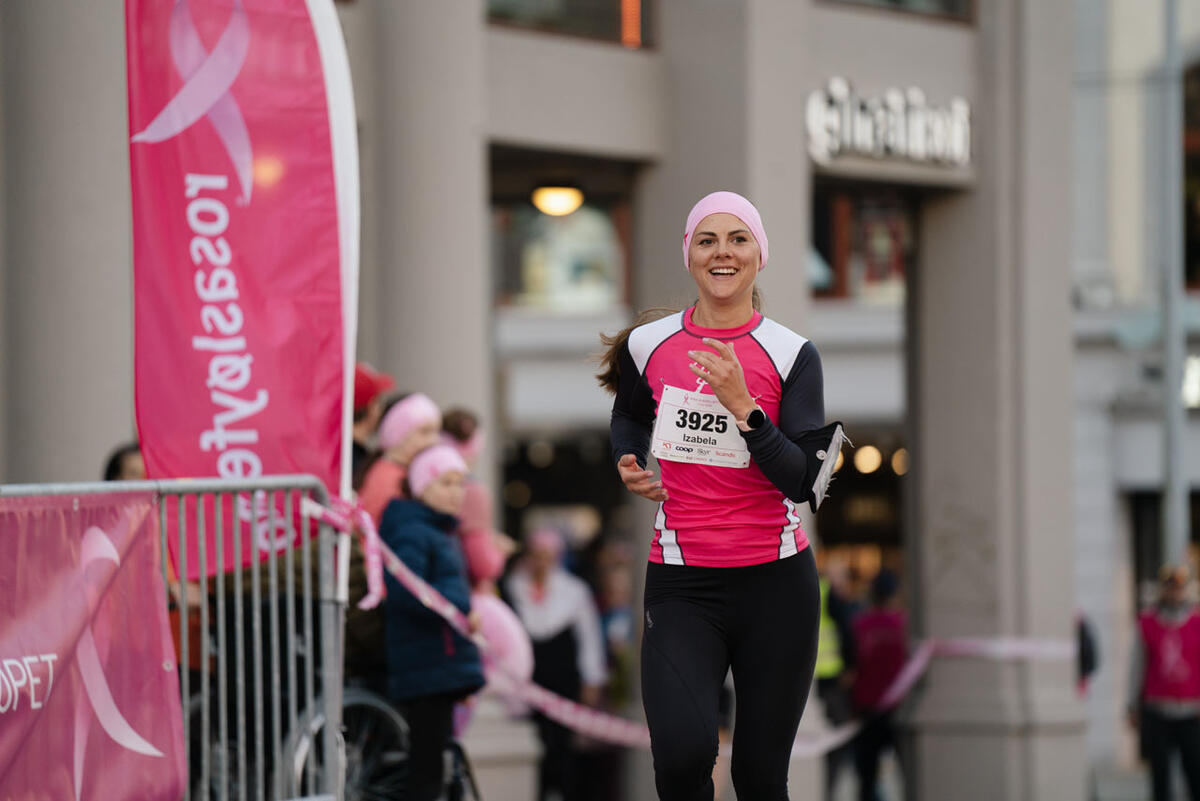 Rosa sløyfe-løpet 2024_Foto Veronika Stuksrud - Fotova_015