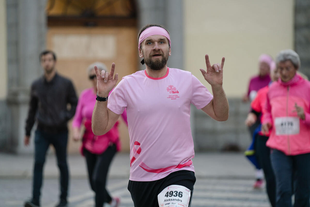 Rosa sløyfe-løpet 2024_Foto Veronika Stuksrud - Fotova_023