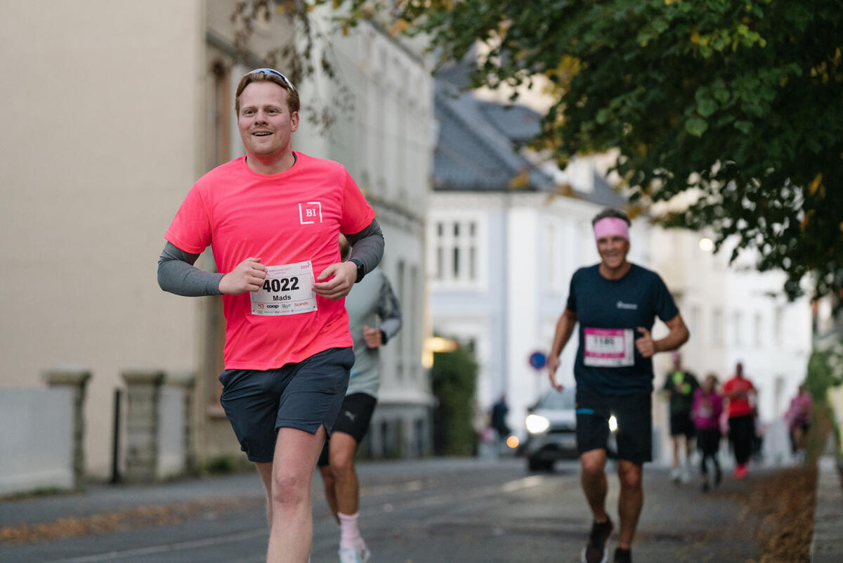 Rosa sløyfe-løpet 2024_Foto Veronika Stuksrud - Fotova_037