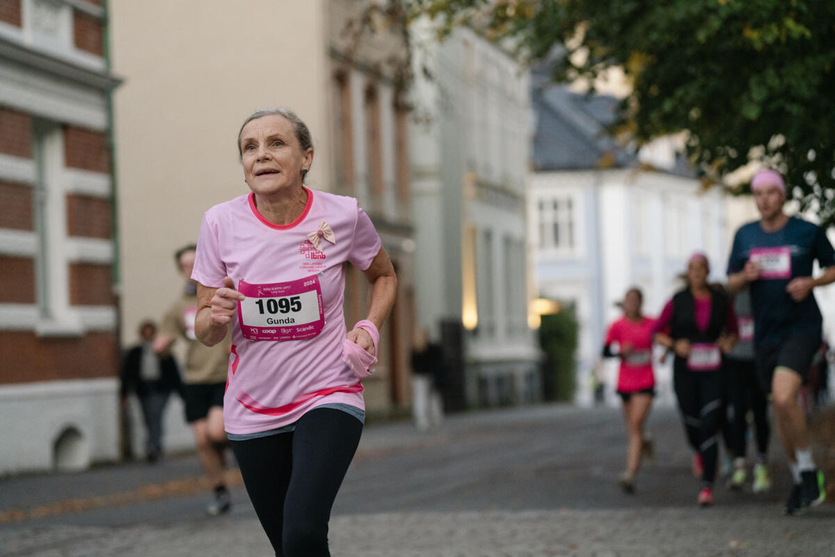Rosa sløyfe-løpet 2024_Foto Veronika Stuksrud - Fotova_043