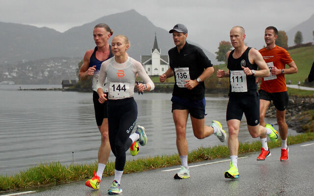 Helene Melsom Tungesvik,(144), Torstein Vonen, Tambarskj (136), Kristian Mo, Moneset (111). (Foto: Vidar Nyhammer)