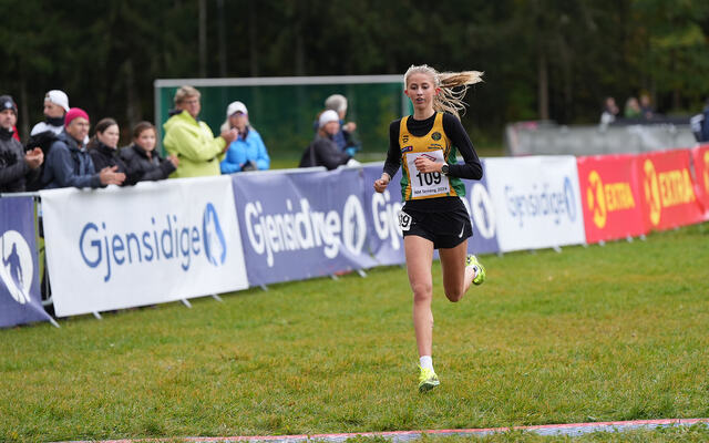 Wilma Anna Bekkemoen Torbiörnsson hadde kontroll helt fra startsletta og inn til mål. (Foto: Einar Børve)