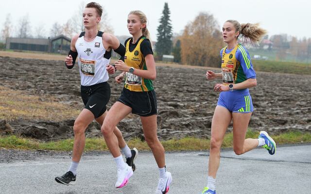 Nr. 1 i Europa: Wilma Anna Bekkemoen Torbiörnsson (nr. 500) topper det europeiske friidrettsforbundets statistikk for U18-klassen. (Foto: Kjell Vigestad)