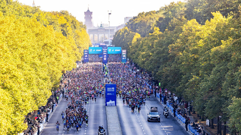Høsten fikk en fin start for Tim Bennett og og over 54000 andre løpere med maraton gjennom Berlins gater. (Foto: Berlin Marathon)