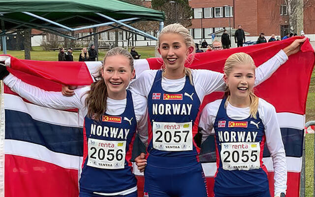 Wilma Anna Bekkemoen Torbiörnsson ble nordisk mester i terrengløp søndag formiddag, på en meget god dag for de norske jentene. Marte Hovland tok sølv, og Mia Austevik Bø tok 4. plassen. (Foto: Hans Jørgen Borgen)