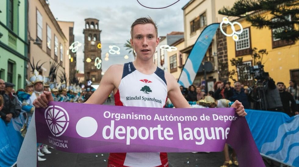 Magnus Øyen brøt målsnøret i Lagunera på Tenerife nyttårsaften. (Foto: Tor Jarle Bolme)