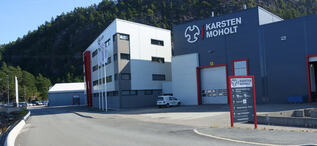 IKM Karsten Moholt crop