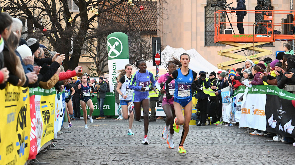 Nadia Battocletti fikk ekstra mye heiing i den 50. utgaven av det italienske nyttårsløpet BOclassic Bolzano. (Foto: arrangøren)