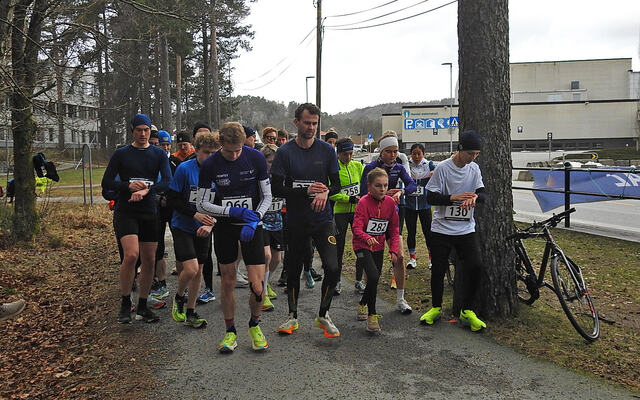 Starten går for årets tredje løp i Vinterkarusellen på Sørlandet. (Foto: Ivar Gogstad)