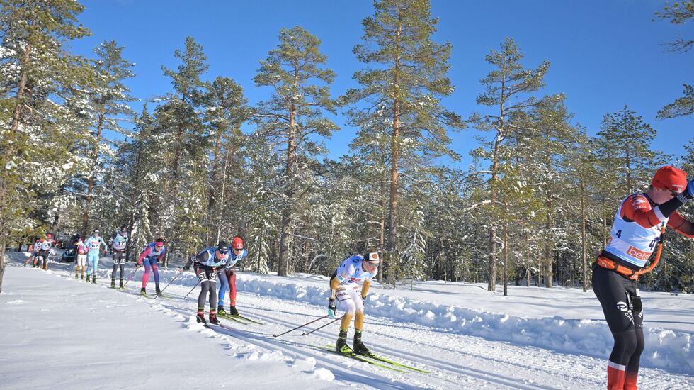 Fra fjorårets Orsa Grønklitt Classic med Johan Hoel, Team Ragde Charge i føringen foran Thomas Ødegaarden, Team Eksjöhus. (Foto: Arrangøren)